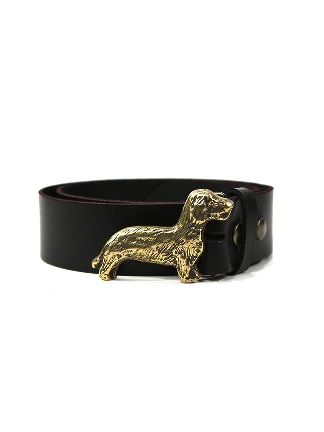 Hebilla de cinturón con diseño de perro Teckel y acabado en latón antiguo.