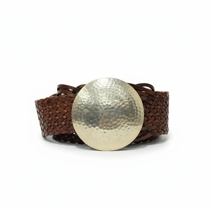 cinturón de piel marrón para unisex marrón vista frontal — CJ6638